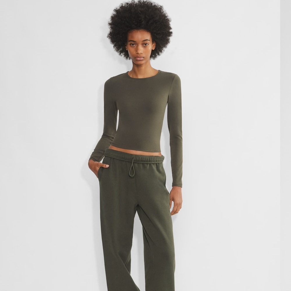 NWOT Aritzia Butter Golden Essential Olive Green Long Sleeve Women's Top Size S